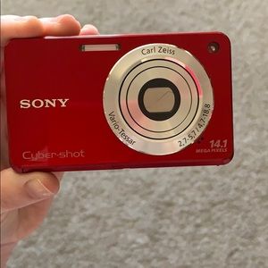 SONY DSC-W560 cyber- shot camera